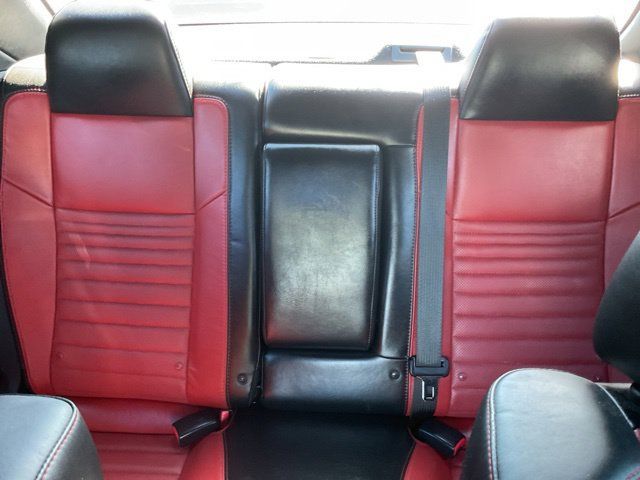 Used 2016 Dodge Challenger R/T Scat Pack RWD image 28