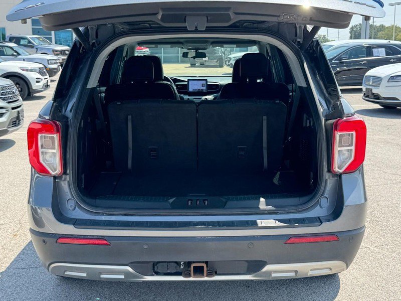 Used 2021 Ford Explorer XLT w/ Equipment Group 202A AWD/4WD image 5