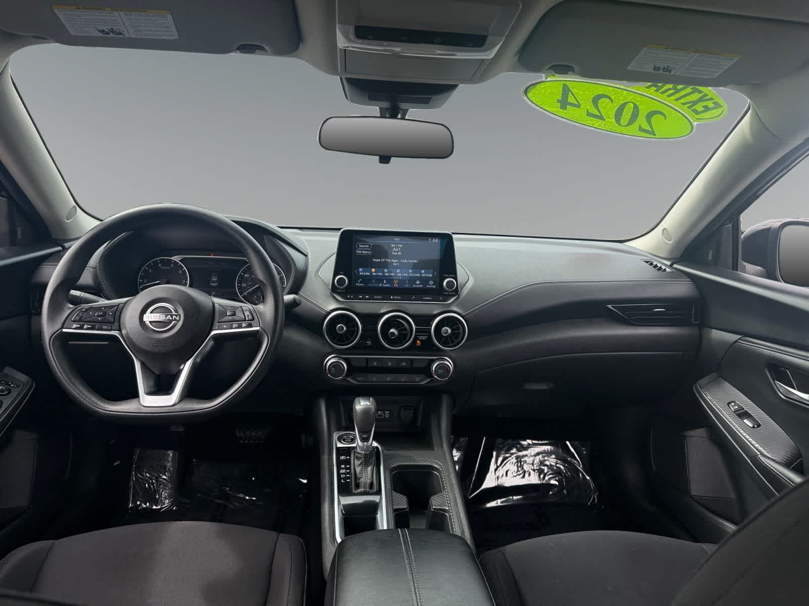 Used 2024 Nissan Sentra SV FWD image 10