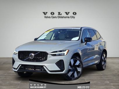 Certified 2025 Volvo XC60 T8 Plus w/ Protection Package Premier