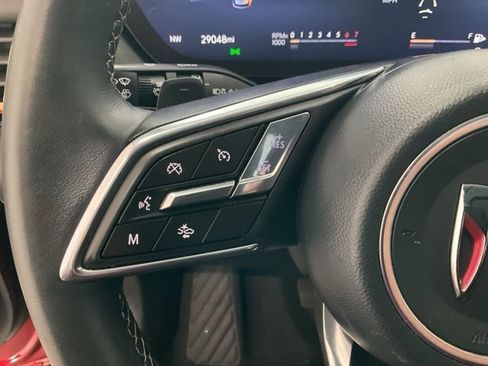 Used 2024 Buick Envision Avenir image 10