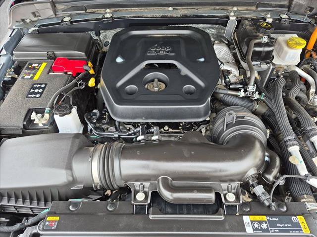 Used 2024 Jeep Wrangler Unlimited AWD/4WD image 22
