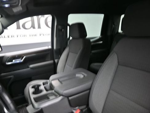 Used 2023 Chevrolet Silverado 1500 LT AWD/4WD image 16