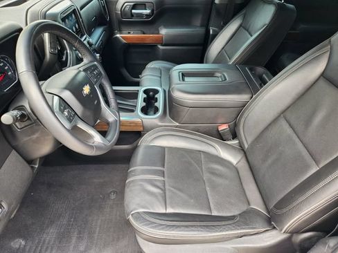 Used 2019 Chevrolet Silverado 1500 LT w/ All-Star Edition RWD image 13