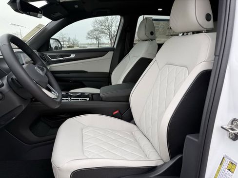 New 2026 Volkswagen Atlas Cross Sport SEL Premium R-Line AWD/4WD image 20
