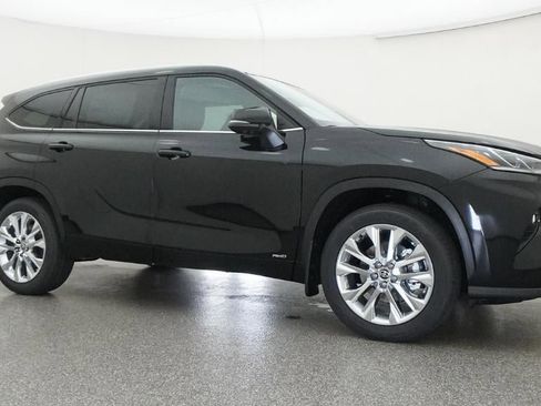 New 2026 Toyota Highlander Limited AWD/4WD image 28