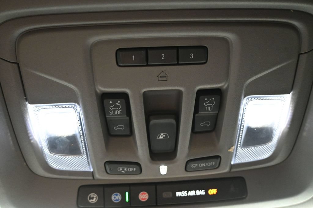 Used 2021 Chevrolet Silverado 1500 LT Trail Boss w/ Convenience Package II AWD/4WD image 16