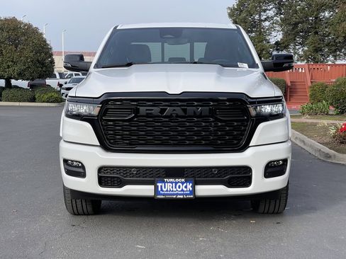 New 2026 RAM 1500 Big Horn AWD/4WD image 4