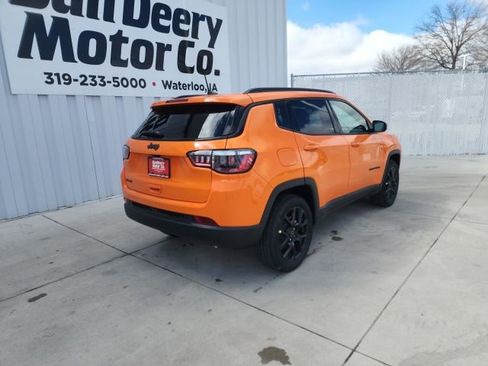 New 2026 Jeep Compass Latitude AWD/4WD image 11