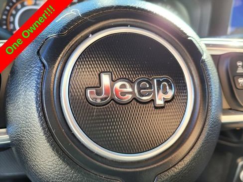 Used 2024 Jeep Wrangler Unlimited Sahara AWD/4WD image 26