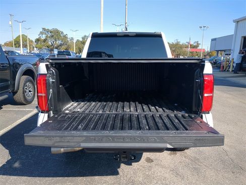 Used 2024 Toyota Tacoma SR5 image 9