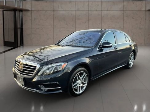 Used 2016 Mercedes-Benz S 550 Sedan image 2