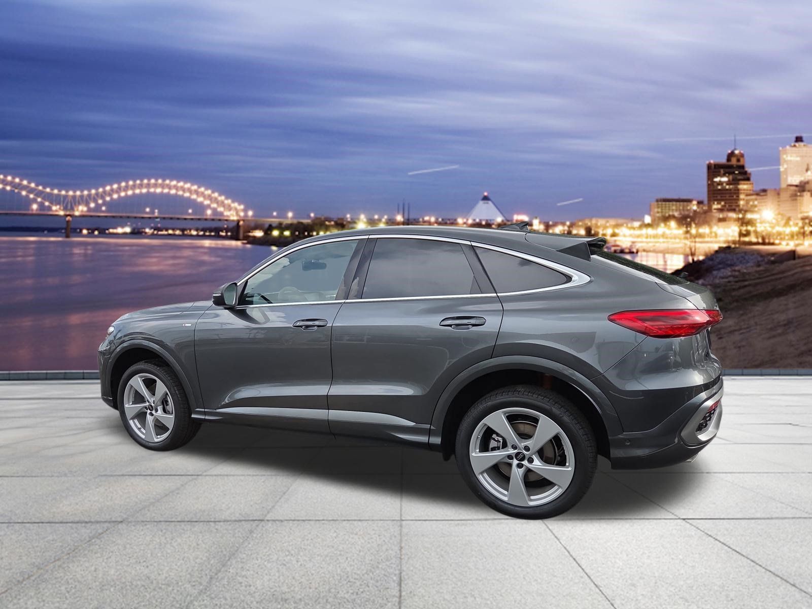 New 2026 Audi Q5 Premium Plus AWD/4WD image 3