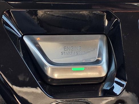 New 2026 GMC Sierra 3500 Denali w/ Denali Reserve Package image 7