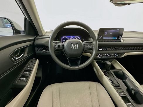 Certified 2023 Honda Accord EX image 23