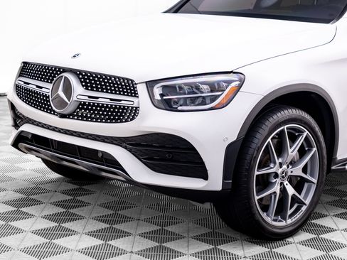 Used 2022 Mercedes-Benz GLC 300 4MATIC Coupe image 34