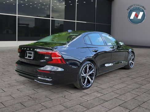 Used 2024 Volvo S60 B5 Core AWD/4WD image 5
