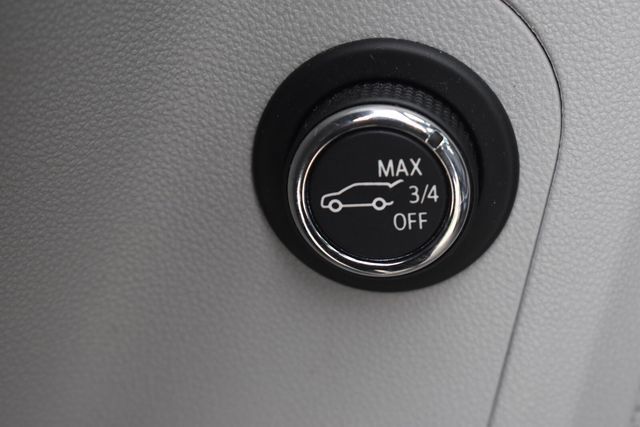 Used 2020 GMC Acadia SLT AWD/4WD image 26