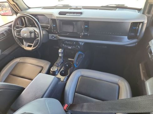 Used 2021 Ford Bronco Black Diamond AWD/4WD image 15