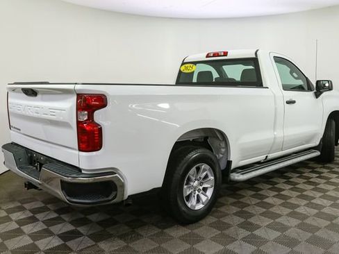 Used 2025 Chevrolet Silverado 1500 W/T image 11
