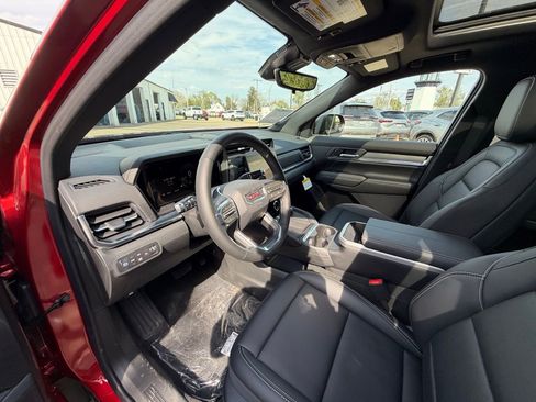 New 2026 GMC Terrain Elevation w/ Elevation Premium Package image 11