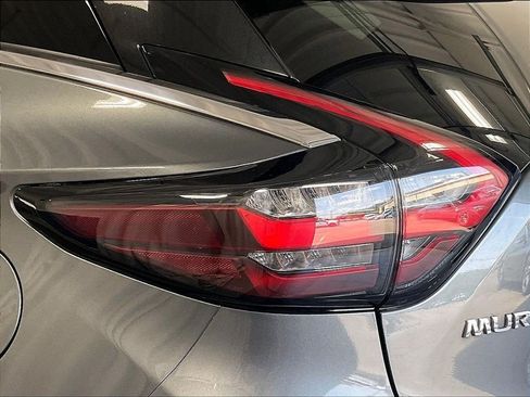 Used 2020 Nissan Murano S w/ Technology Package AWD/4WD image 33