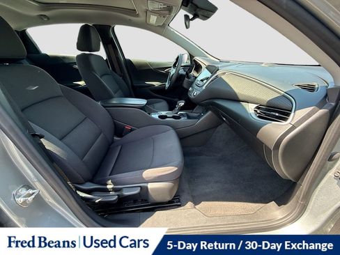 Used 2024 Chevrolet Malibu LT FWD image 32