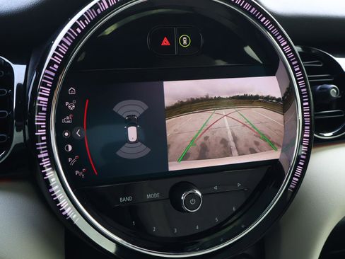 Used 2023 MINI Cooper S image 29