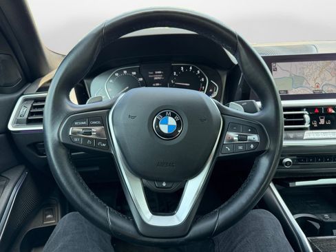 Used 2021 BMW 330i xDrive Sedan w/ Convenience Package AWD/4WD image 9