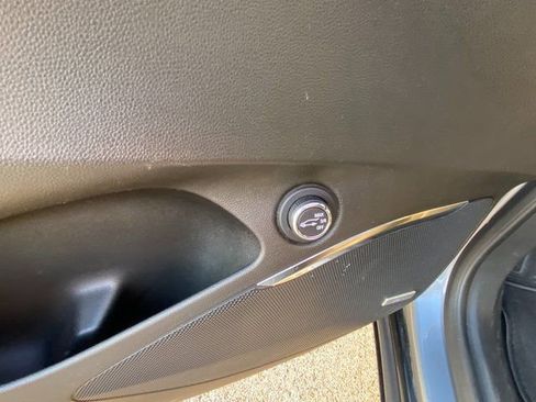 Used 2024 Buick Enclave Premium image 22