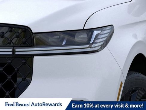 New 2025 Lincoln Navigator L Reserve w/ Jet Appearance Package AWD/4WD image 20