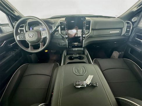 New 2025 RAM 2500 Laramie image 9