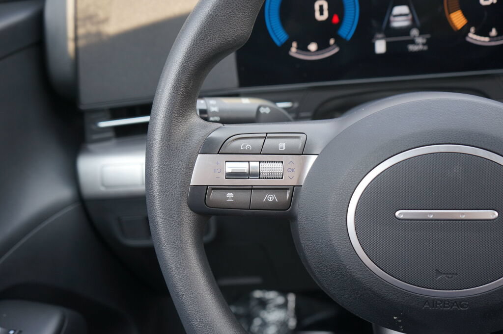 Certified 2026 Hyundai Kona SE AWD/4WD image 27