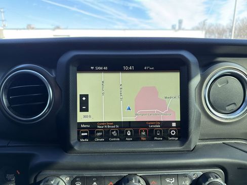 Used 2023 Jeep Wrangler Unlimited Rubicon 4xe w/ Cold Weather Group image 23