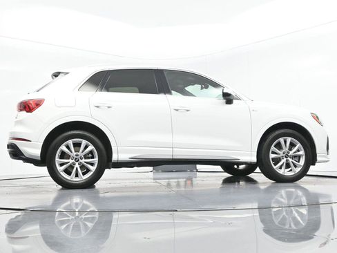 Used 2021 Audi Q3 2.0T Premium w/ Convenience Package AWD/4WD image 44