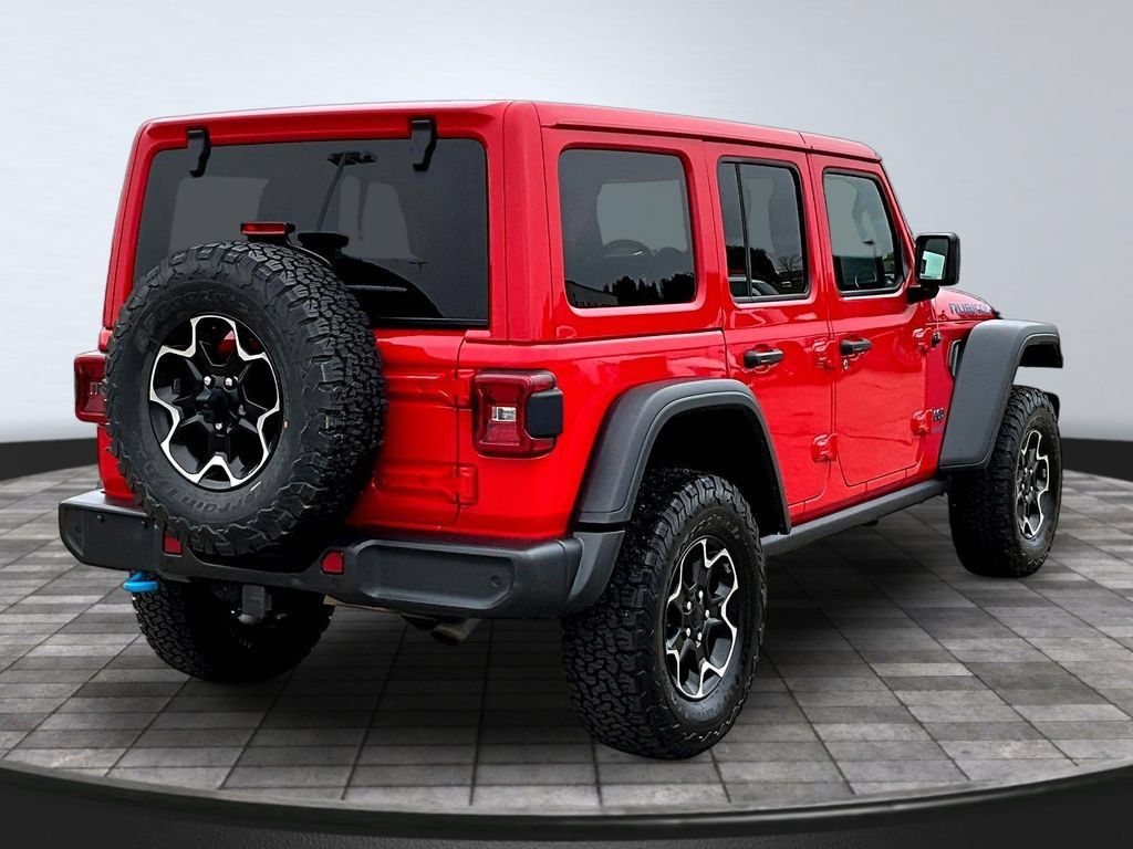 Used 2021 Jeep Wrangler Unlimited Rubicon 4xe w/ Cold Weather Group AWD/4WD image 7