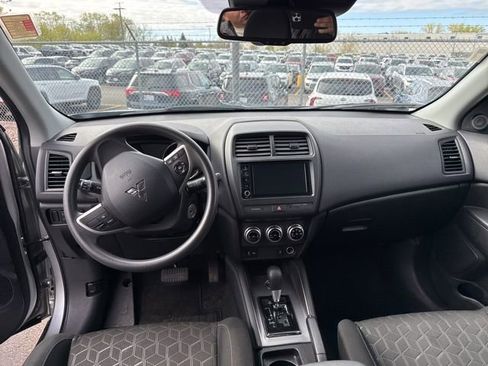 Used 2024 Mitsubishi Outlander Sport ES AWD/4WD image 7