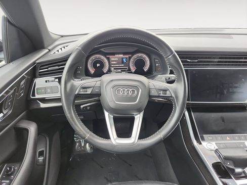 Used 2019 Audi Q8 Premium w/ Convenience Package AWD/4WD image 12