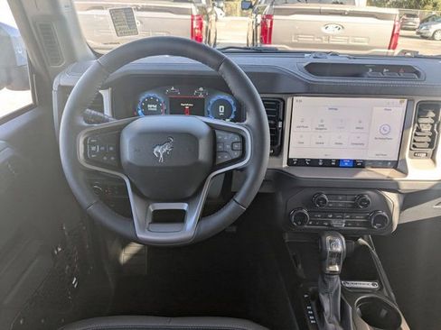 New 2025 Ford Bronco Outer Banks image 15