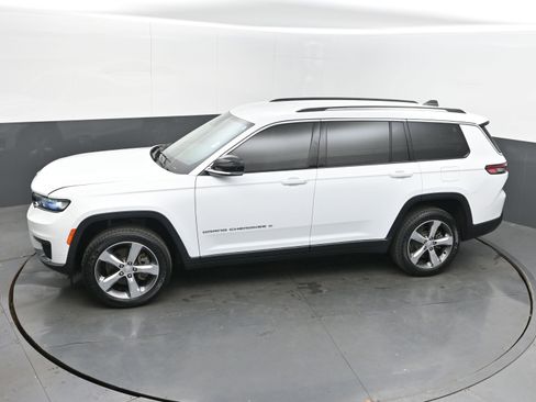 Used 2021 Jeep Grand Cherokee L Limited image 34