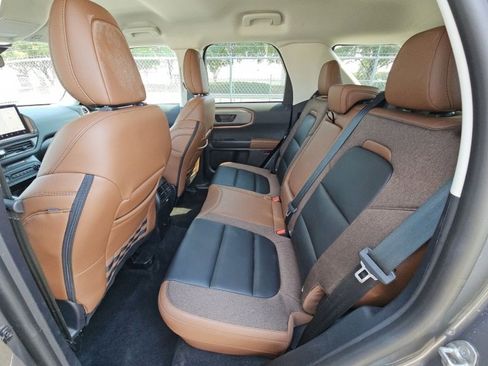 Used 2025 Ford Bronco Sport Outer Banks w/ Outer Banks Tech Package+ image 19