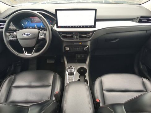 Used 2024 Ford Escape Platinum image 14