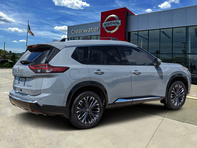 Certified 2025 Nissan Rogue Platinum FWD image 4