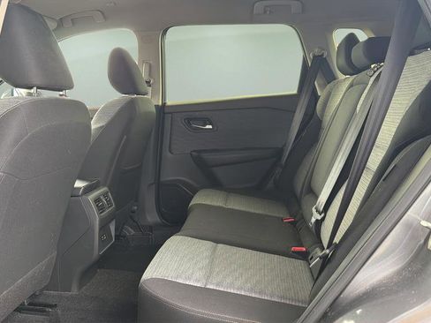 Used 2023 Nissan Rogue SV image 13