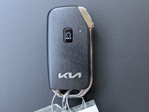 Certified 2023 Kia Sorento SX AWD/4WD image 39
