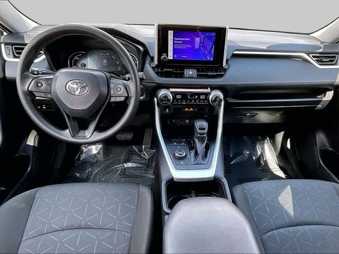 Used 2024 Toyota RAV4 XLE AWD/4WD image 15