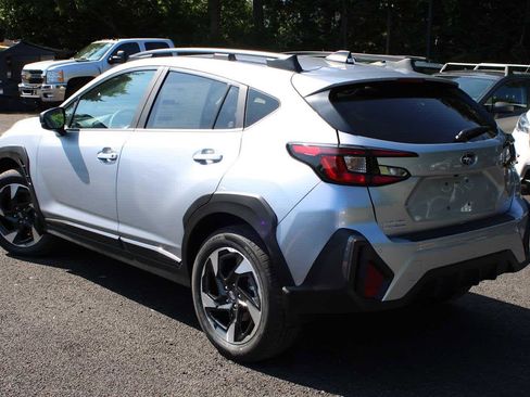 Certified 2024 Subaru Crosstrek 2.5i Limited w/ Crosstrek Mirror Package image 9
