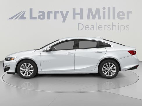 Used 2024 Chevrolet Malibu LT FWD image 3