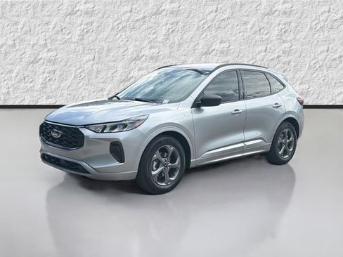 Used 2023 Ford Escape ST-Line w/ Tech Pack #1 FWD image 7