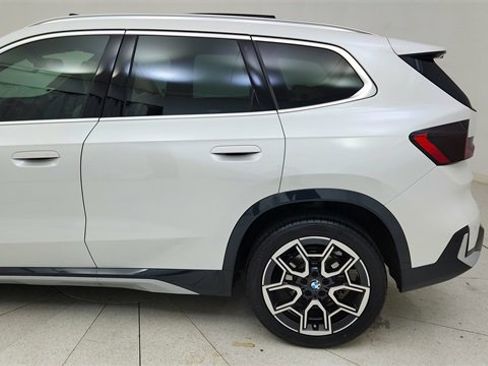 Used 2025 BMW X1 xDrive28i image 10